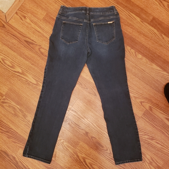 So Slimming by Chico's - Picture 6 of 6